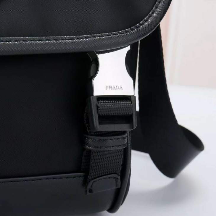 Picture of Prada Mens Bags _SKUfw169652143fw